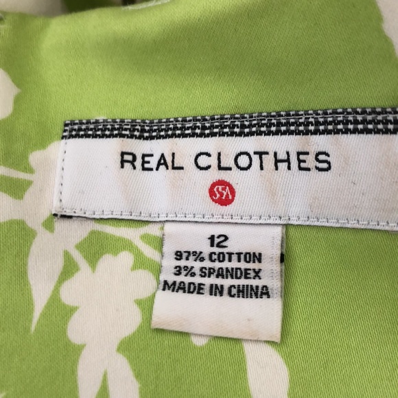 Real Clothes - Picture 3 of 4